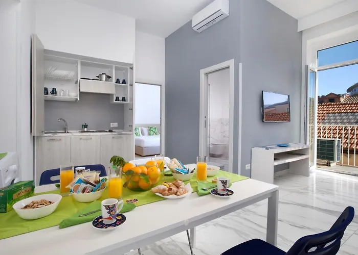 Appartement Piazza Tasso Max 1