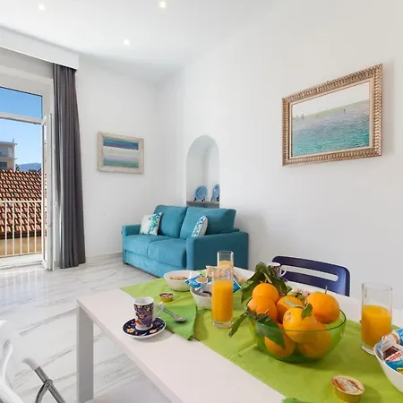 Piazza Tasso Max 1 Apartmán *