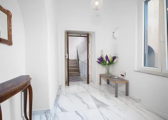 Apartment Piazza Tasso Max 1 *