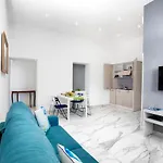 Apartment Piazza Tasso Max 1