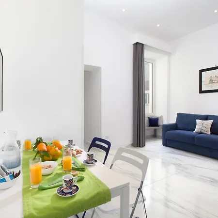 Piazza Tasso Max 1 * סורנטו